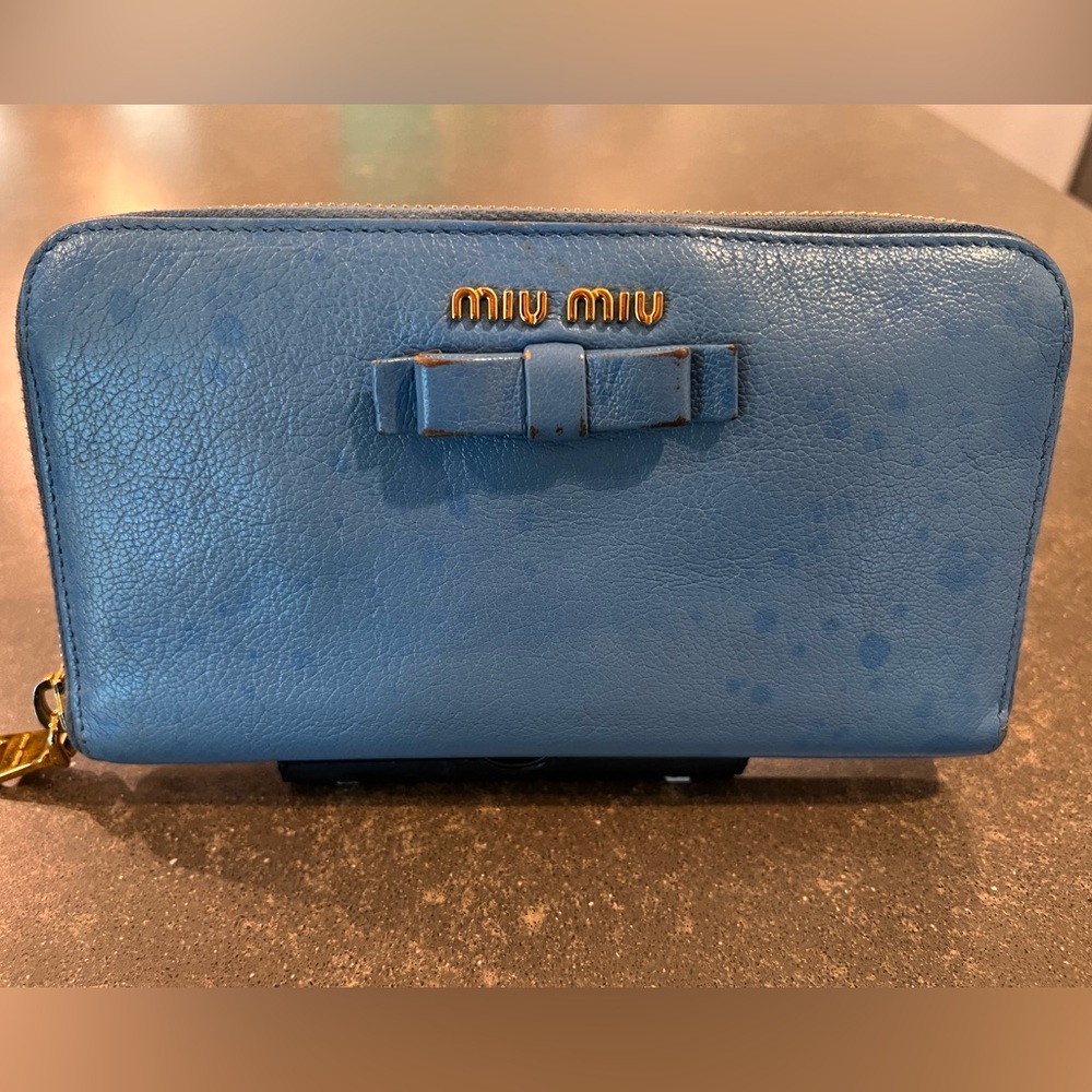 Euc Miu Miu Zippy Wallet - image 1